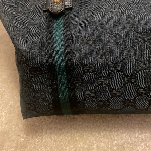Black and green  Gucci purse​​ - Picture 6 of 15